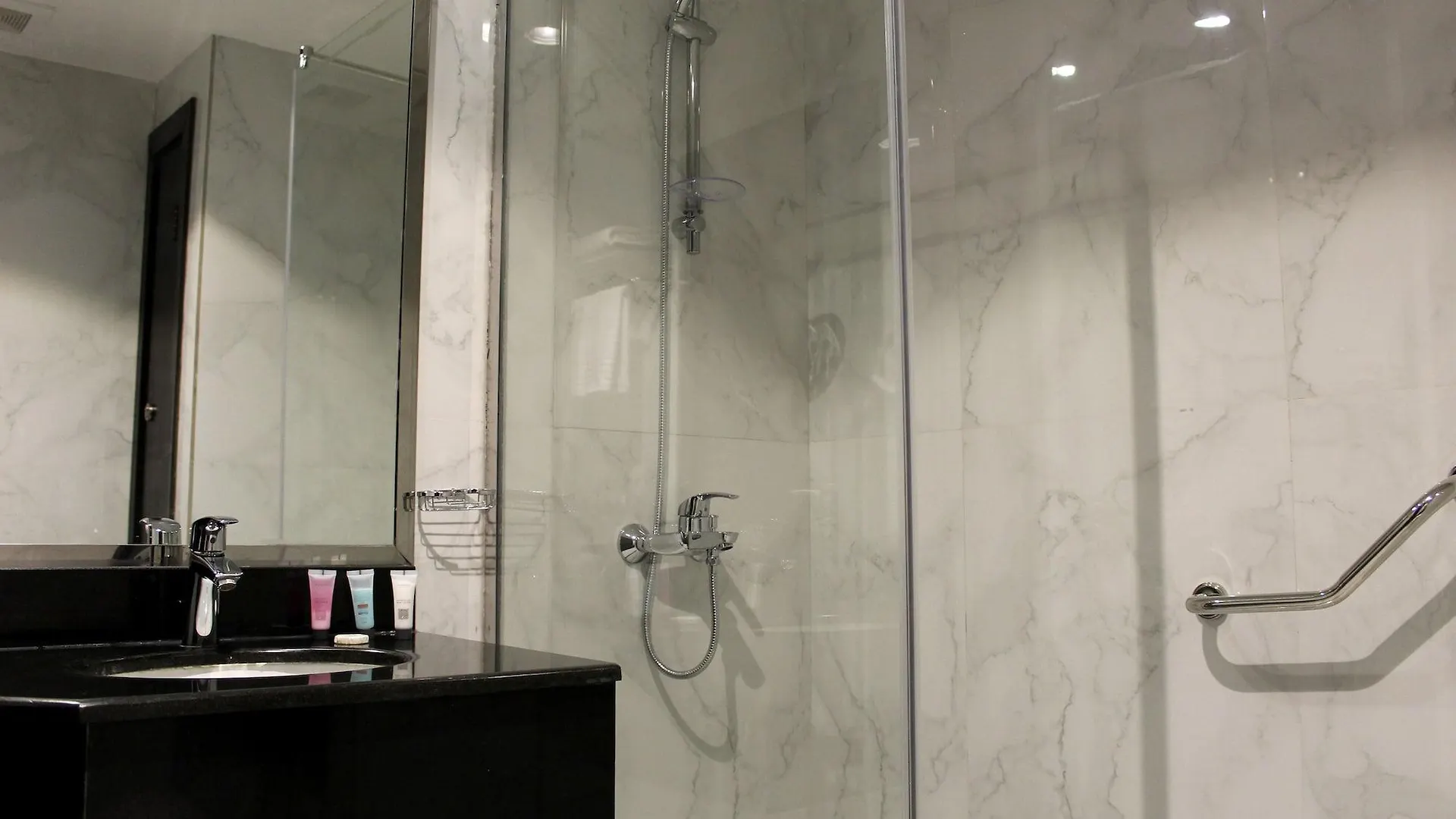 فندق لمار أجياد البرج الثانى مكة